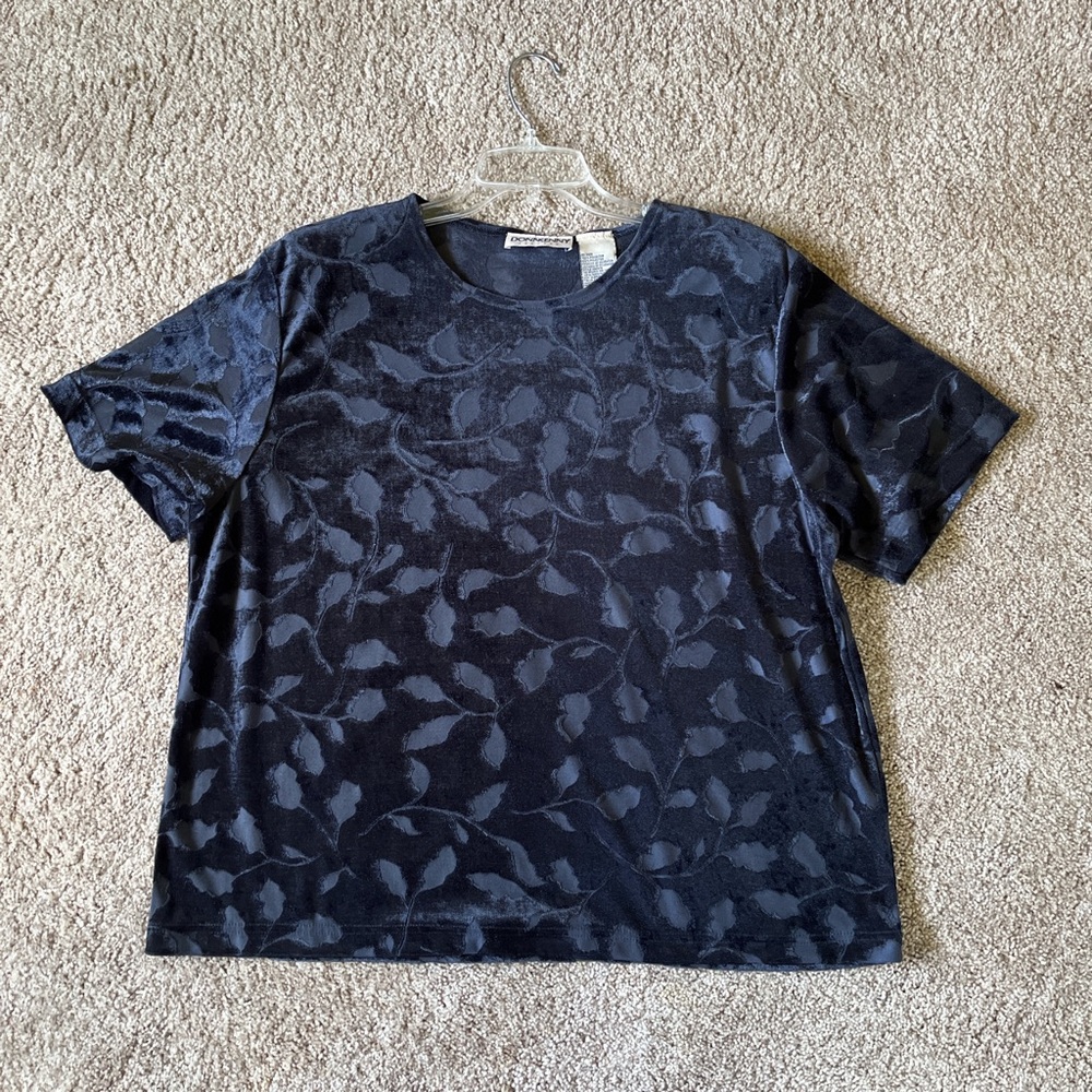 Velvet Leaves Top